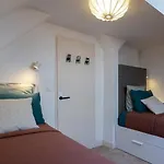 Les Fougeres 3e Daire *