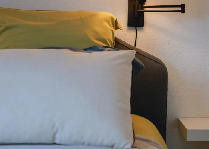 Les Fougeres 3e ヴィッテル